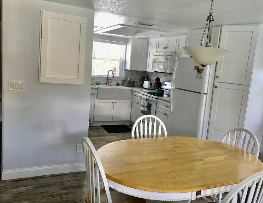 Condo By The Sea! Cocoa Beach Esterno foto
